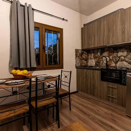 Horizon 2 - απίστευτη θέα στα μετέωρα Apartment *